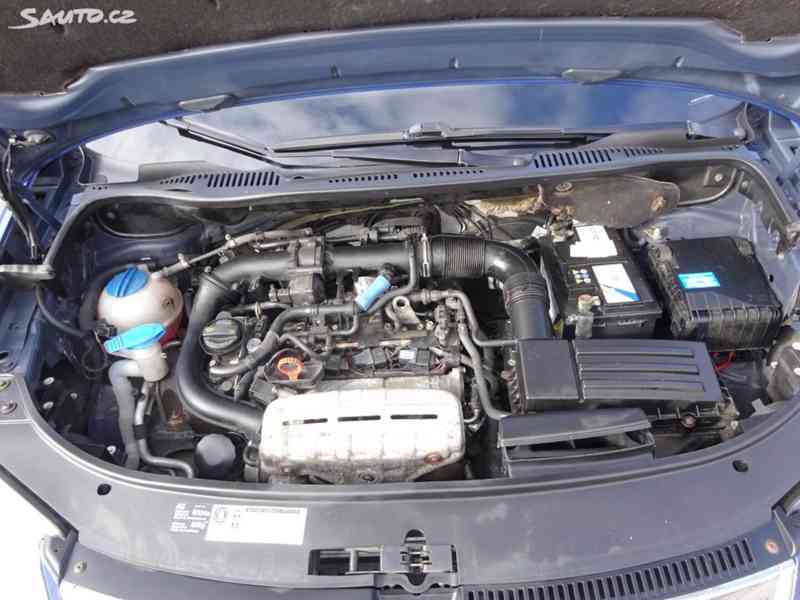 VW Touran 1.4 TSI r.v.2010 (103 kw) tk:10/2026 - foto 18