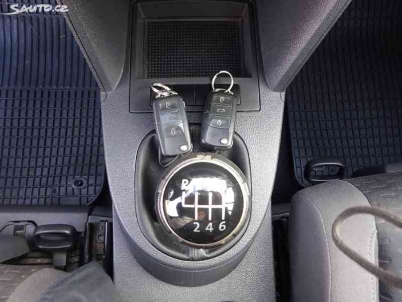 VW Touran 1.4 TSI r.v.2010 (103 kw) tk:10/2026 - foto 14