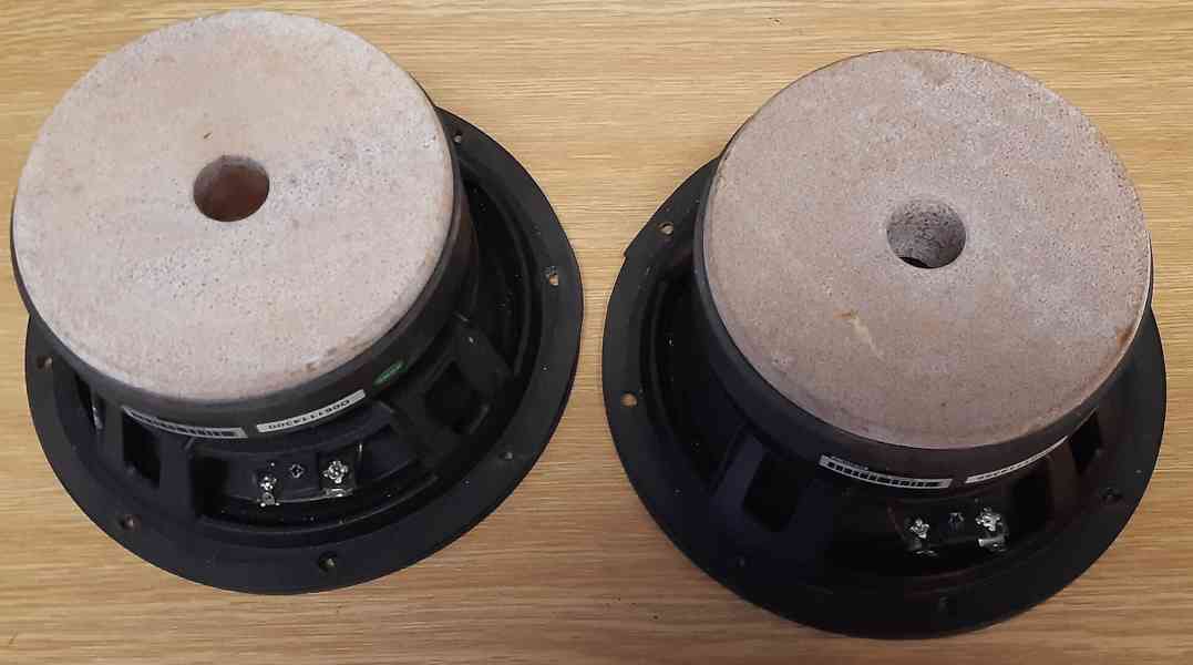 2 ks. středobasových reproduktorů CITRONIC 6,5“, 80 W, 4 ohm - foto 2