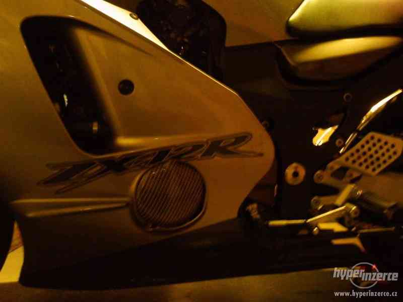 Prodám Kawasaki ZX12R Ninja - foto 8