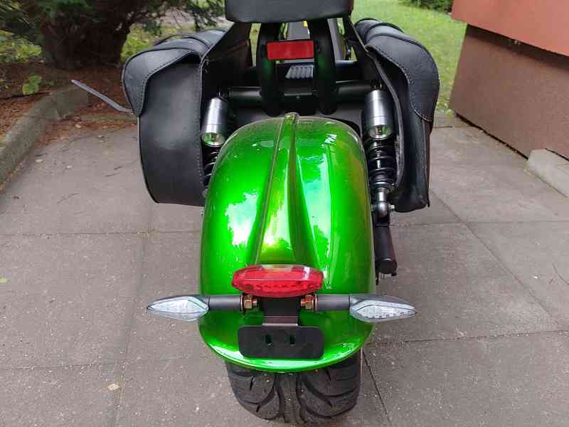 Prodej elektrokoloběžky Nitro Scooters Classic 1000 SL - foto 8