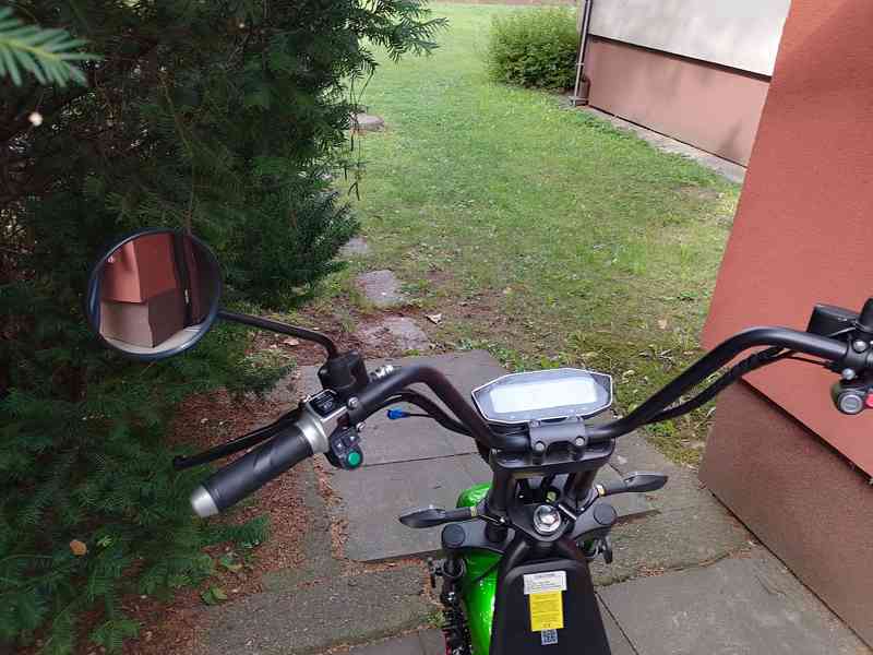Prodej elektrokoloběžky Nitro Scooters Classic 1000 SL - foto 5
