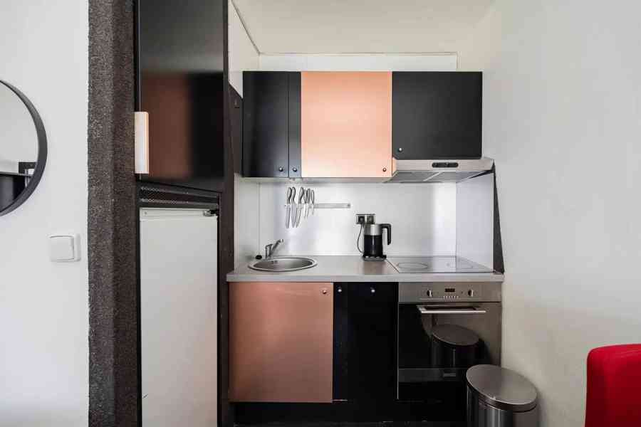 Pronájem bytu 1+kk 27 m² - foto 3