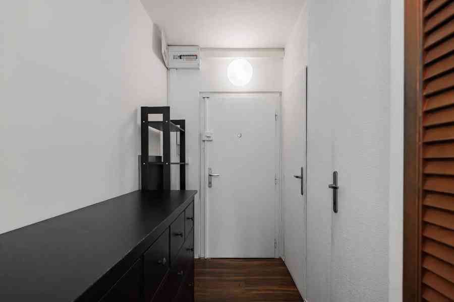 Pronájem bytu 1+kk 27 m² - foto 6