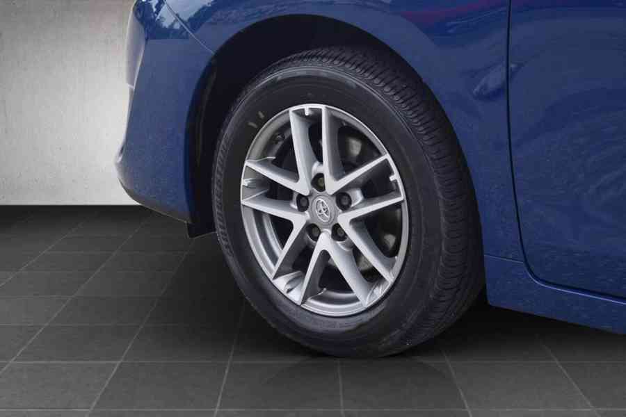 Toyota Verso 1.8i Autom. SkyView Edition benzín 108kw - foto 8