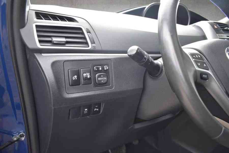 Toyota Verso 1.8i Autom. SkyView Edition benzín 108kw - foto 14