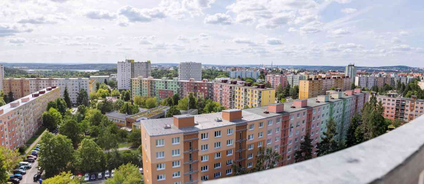 krásný byt 2+1+3xlodžie - foto 40