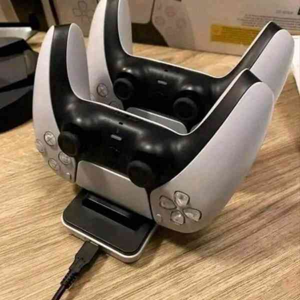 Playstation 5 - foto 3