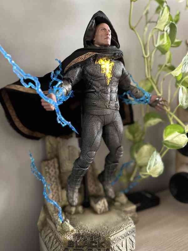Hot Toys Black Adam – Deluxe Edition 1/6 (DX) – TOP stav - foto 2