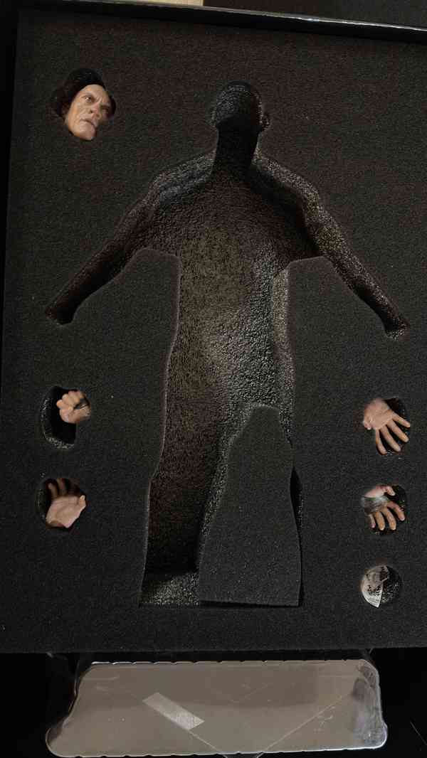 Hot Toys Black Adam – Deluxe Edition 1/6 (DX) – TOP stav - foto 5