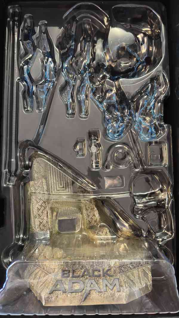 Hot Toys Black Adam – Deluxe Edition 1/6 (DX) – TOP stav - foto 6