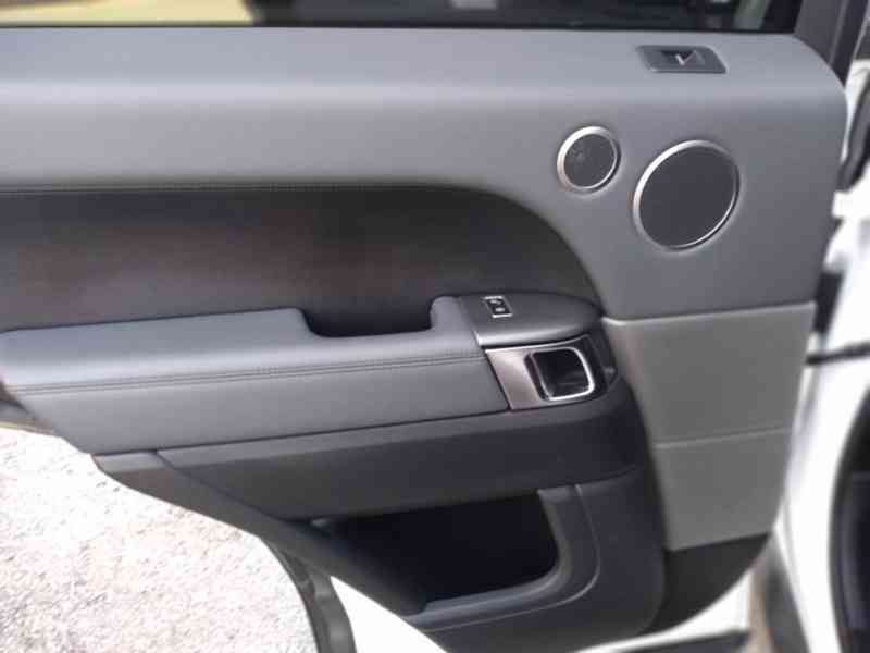 LAND ROVER RANGE ROVER SPORT 3.0 TDV6 DPH,ČR - foto 43