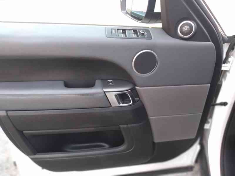 LAND ROVER RANGE ROVER SPORT 3.0 TDV6 DPH,ČR - foto 44