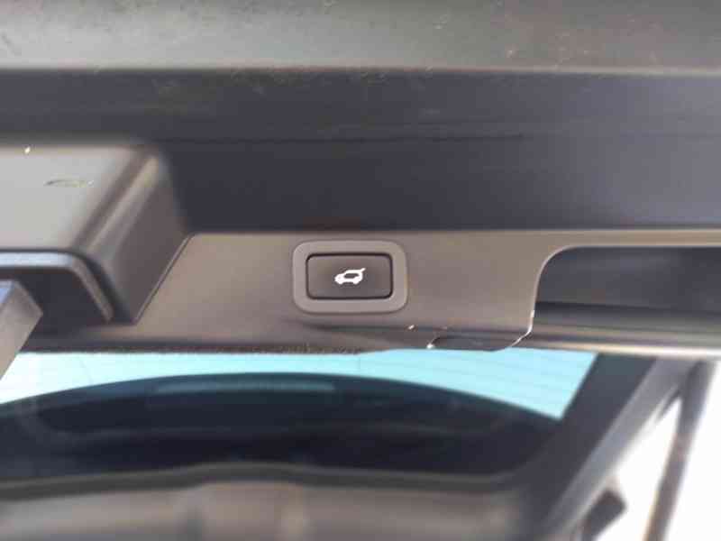 LAND ROVER RANGE ROVER SPORT 3.0 TDV6 DPH,ČR - foto 37