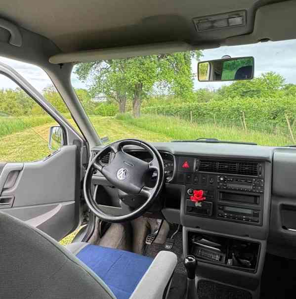 Volkswagen T4 Multivan 2,5TDI Atlantis 75kw - foto 7