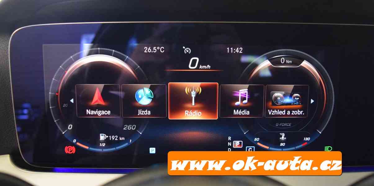 Mercedes-Benz Třídy E 220 D 4MATIC AMG HYD.PODVOZEK 2021-DPH - foto 28