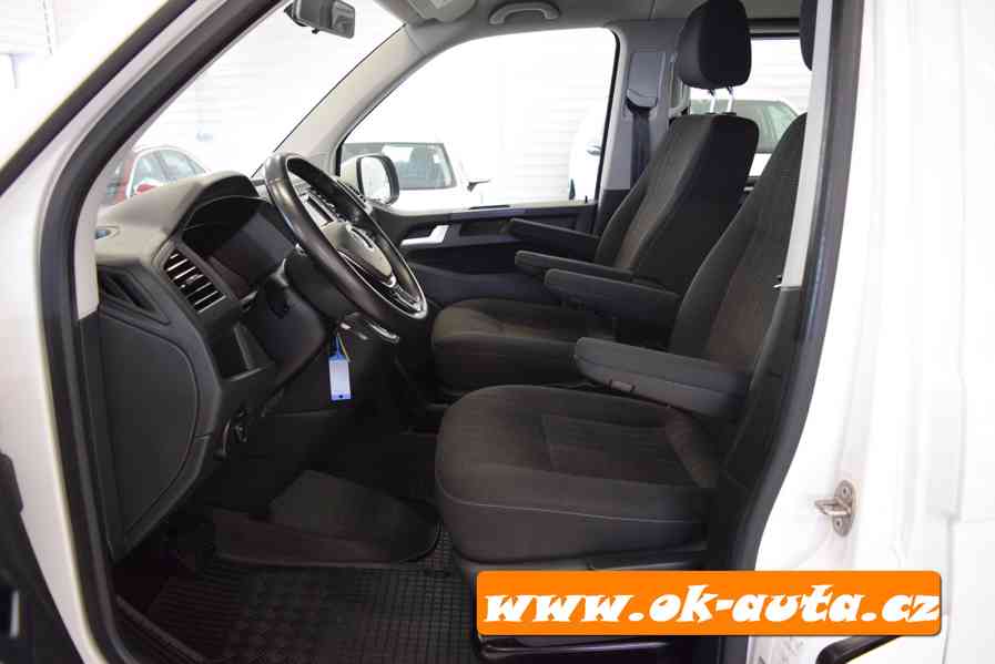 Volkswagen Caravelle 2.0 TDI CARAVELLE 4MOTION 7MÍST 2019 - foto 8