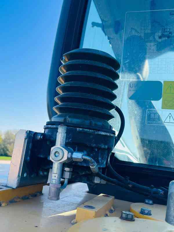 Kolové rypadlo Volvo EW60E (Možnost leasingu) - foto 13