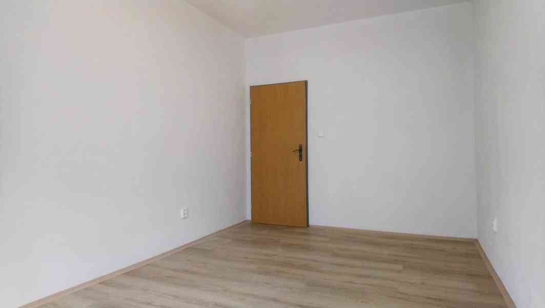 Pronájem 2+1, 60m2 (Horní Růžodol, ul. Dr. M. Horákové) - foto 6