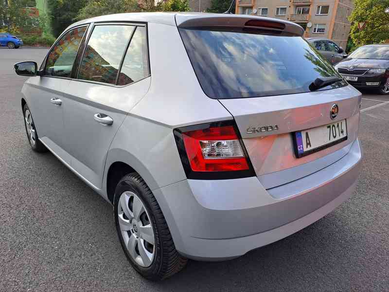 Škoda Fabia hatchback 1.4Tdi,66kW,KLIMA,SUPER stav - foto 3