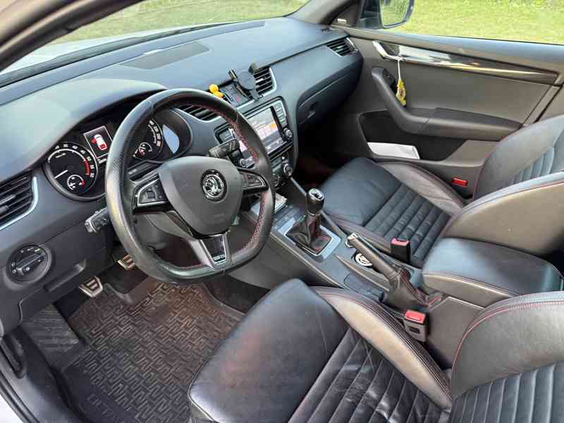 Škoda Octavia III RS  - foto 9