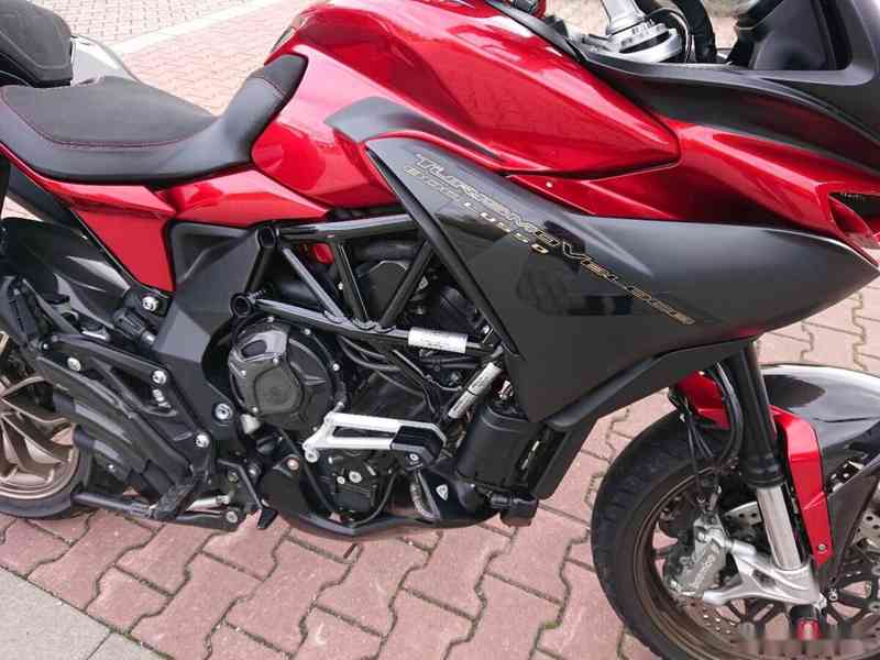 MV Agusta Turismo Veloce Lusso 800 2020 ČR DPH 2. MAJ - foto 11