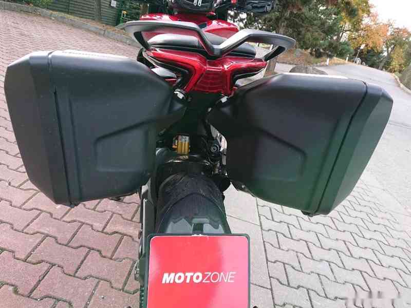 MV Agusta Turismo Veloce Lusso 800 2020 ČR DPH 2. MAJ - foto 14