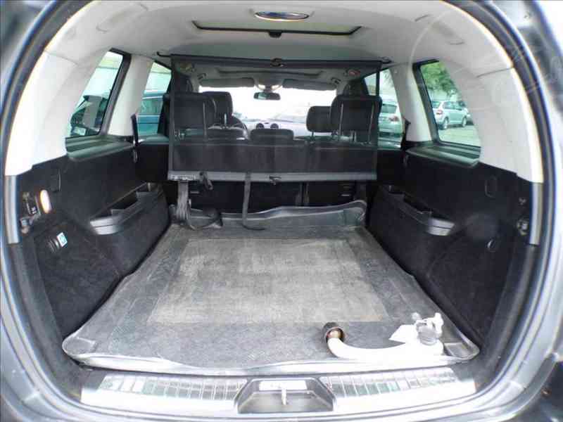 Mercedes-Benz GL V8 4,0 420 CDI 4MATIC - foto 9