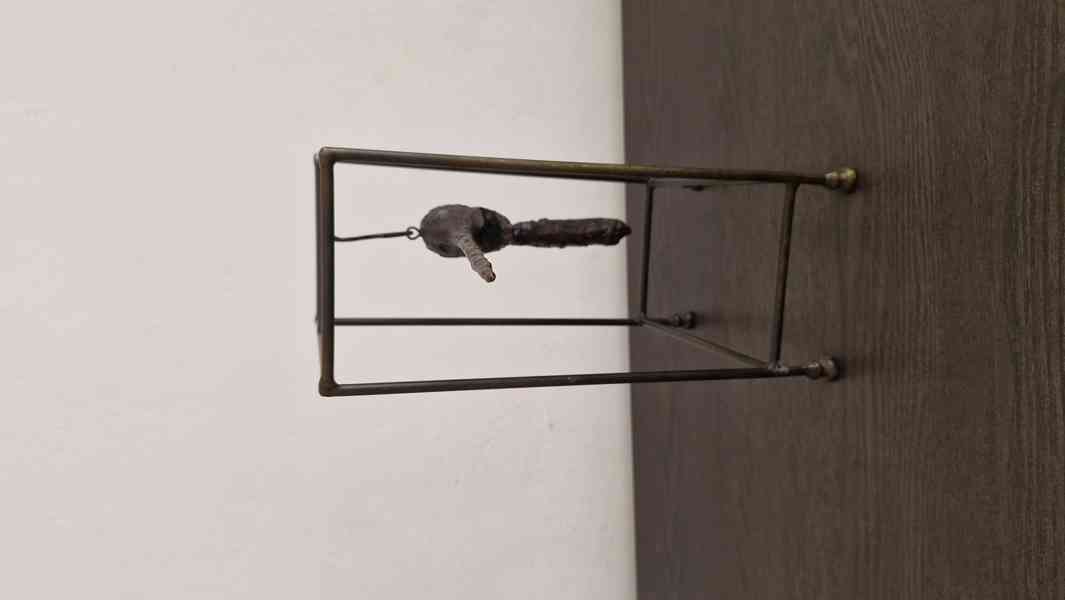 Giacometti  -  Nos - bronz +železo  - foto 5