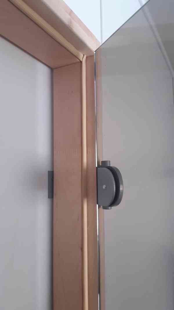 Saunové dveře 1800x700, 6mm, 2 panty bronz, měkké dřevo - foto 2