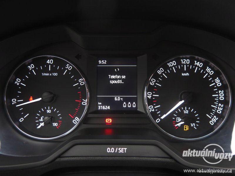 Škoda Octavia 1.2, benzín, vyrobeno 2016 - foto 6