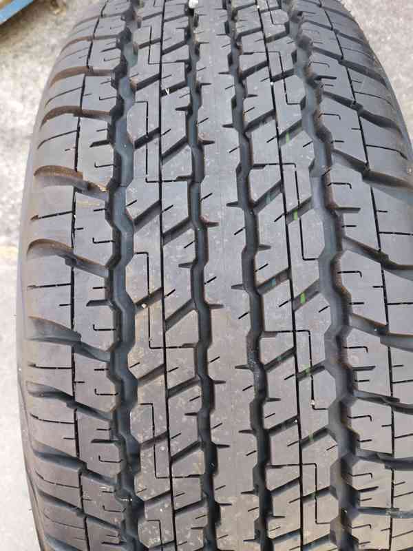 nové pneu 285/65 R17 Dunlop - foto 1