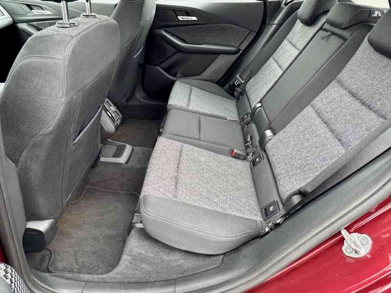 BMW 218i Active Tourer LED, ACC, Kamera,zimní AL sada, KeyL - foto 8