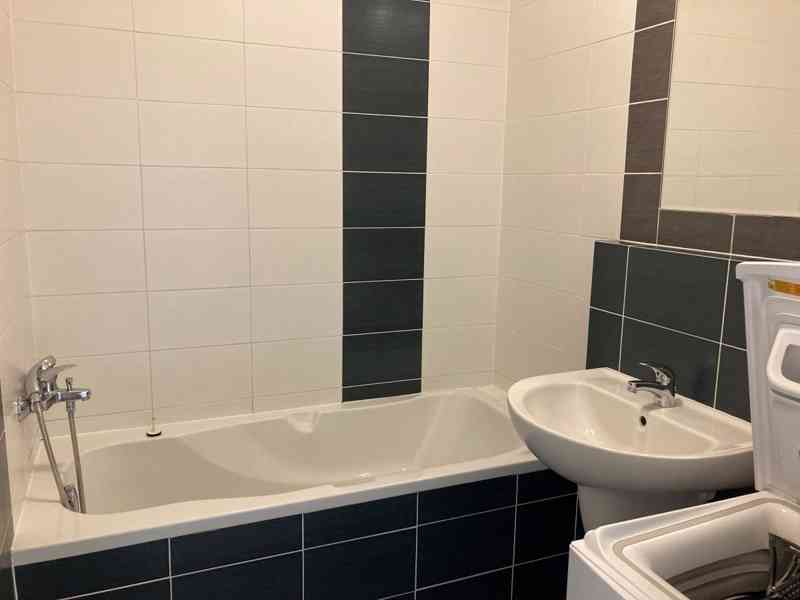 Pronájem bytu 1+kk 30 m2  Mattioliho, Praha 10 - Záběhlice - foto 2