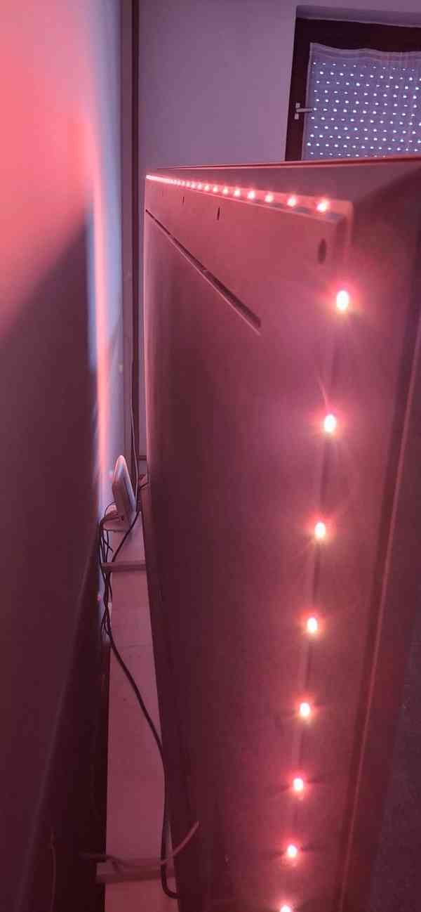 Philips smart TV 70" 4K UHD Ambilight HDR10+ - foto 8