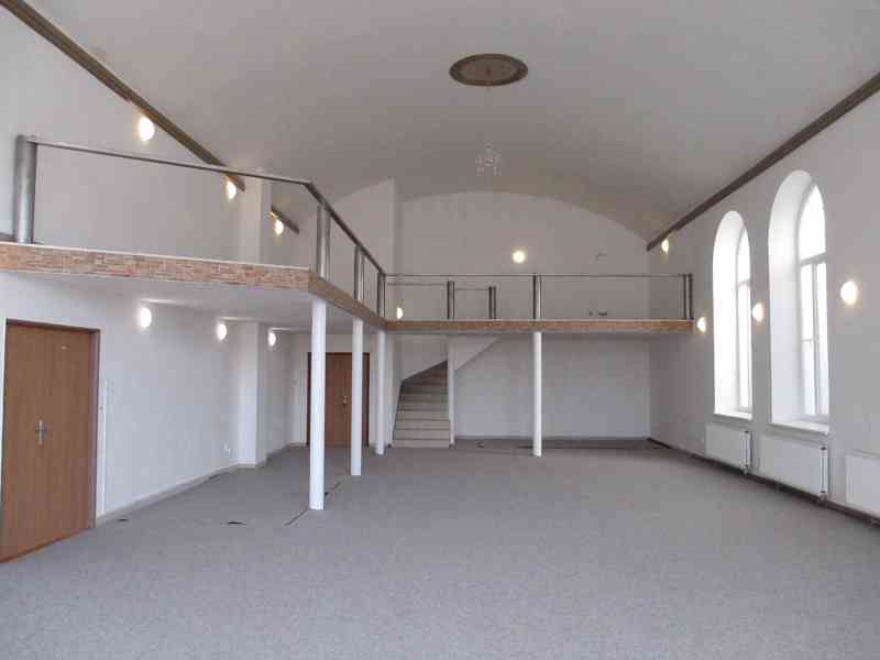 Obchodní + administrativní prostory 887m2 - Mladá Boleslav - foto 7