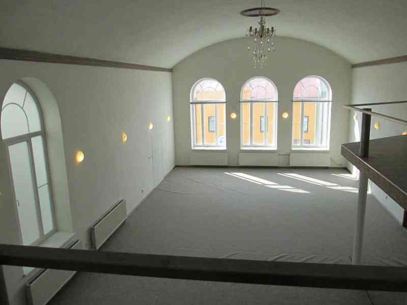 Obchodní + administrativní prostory 887m2 - Mladá Boleslav - foto 9