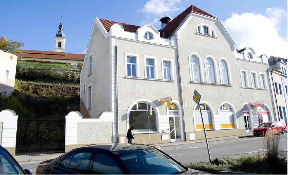 Obchodní + administrativní prostory 887m2 - Mladá Boleslav - foto 2
