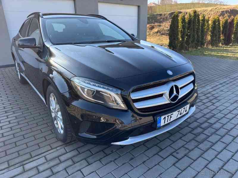 Mercedes-Benz GLA 200D 4x4 - foto 1