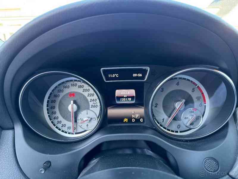 Mercedes-Benz GLA 200D 4x4 - foto 8