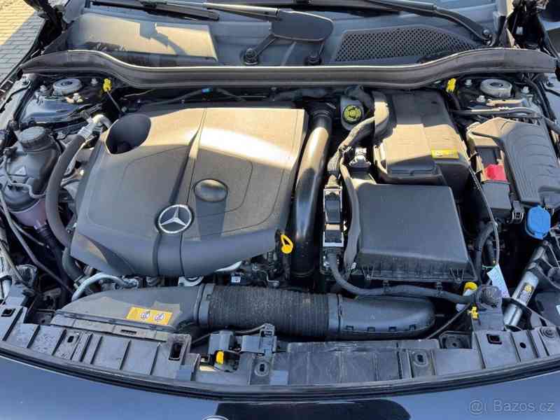 Mercedes-Benz GLA 200D 4x4 - foto 3