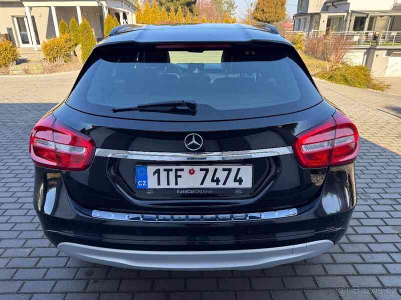 Mercedes-Benz GLA 200D 4x4 - foto 6