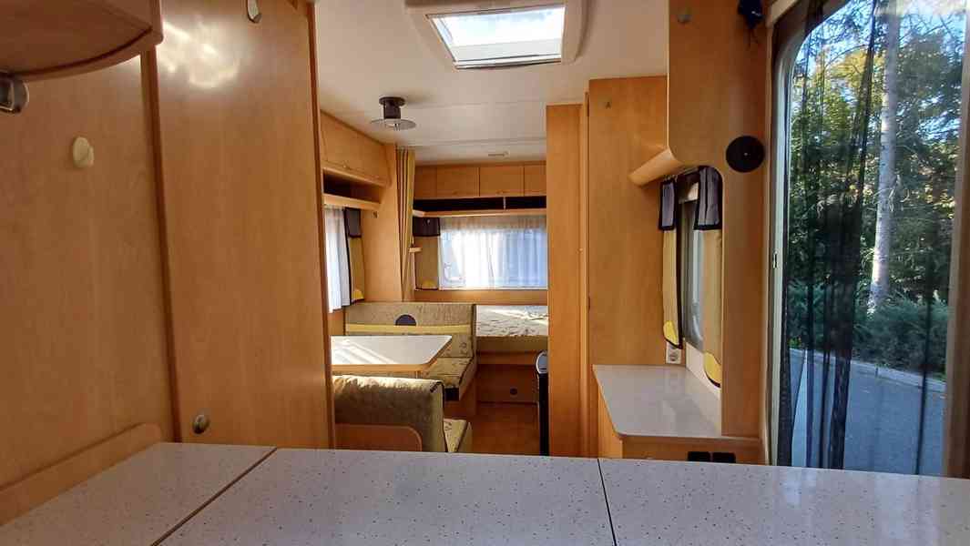 Karavan Bürstner Fun + toaleta + velký předstan + nová STK - foto 8