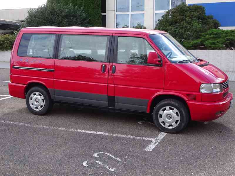 VW Multivan 2.5 TDI r.v.1998 (75 kw) závěs - foto 2