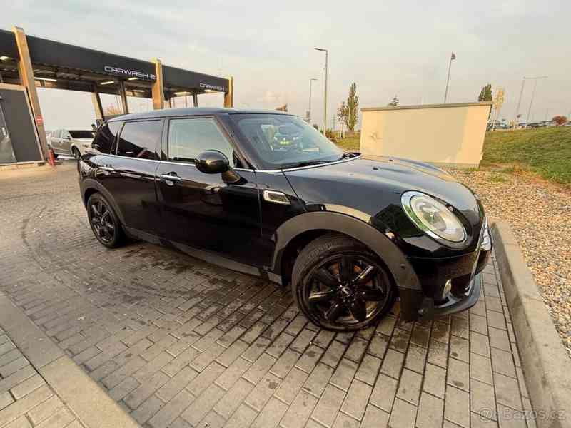 Mini Cooper 2,0   D Clubman d 110 kW (2017) - foto 2