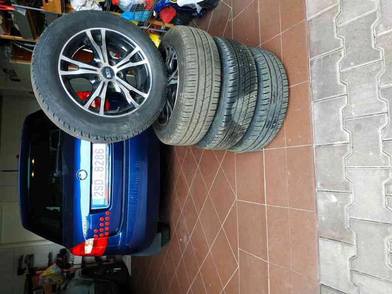 Prodám Fabia II, r.v.11/2012, najeto 74350km, - foto 20