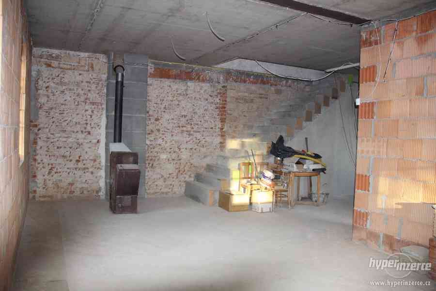 Prodej rozestavěného domu Tábor - foto 8