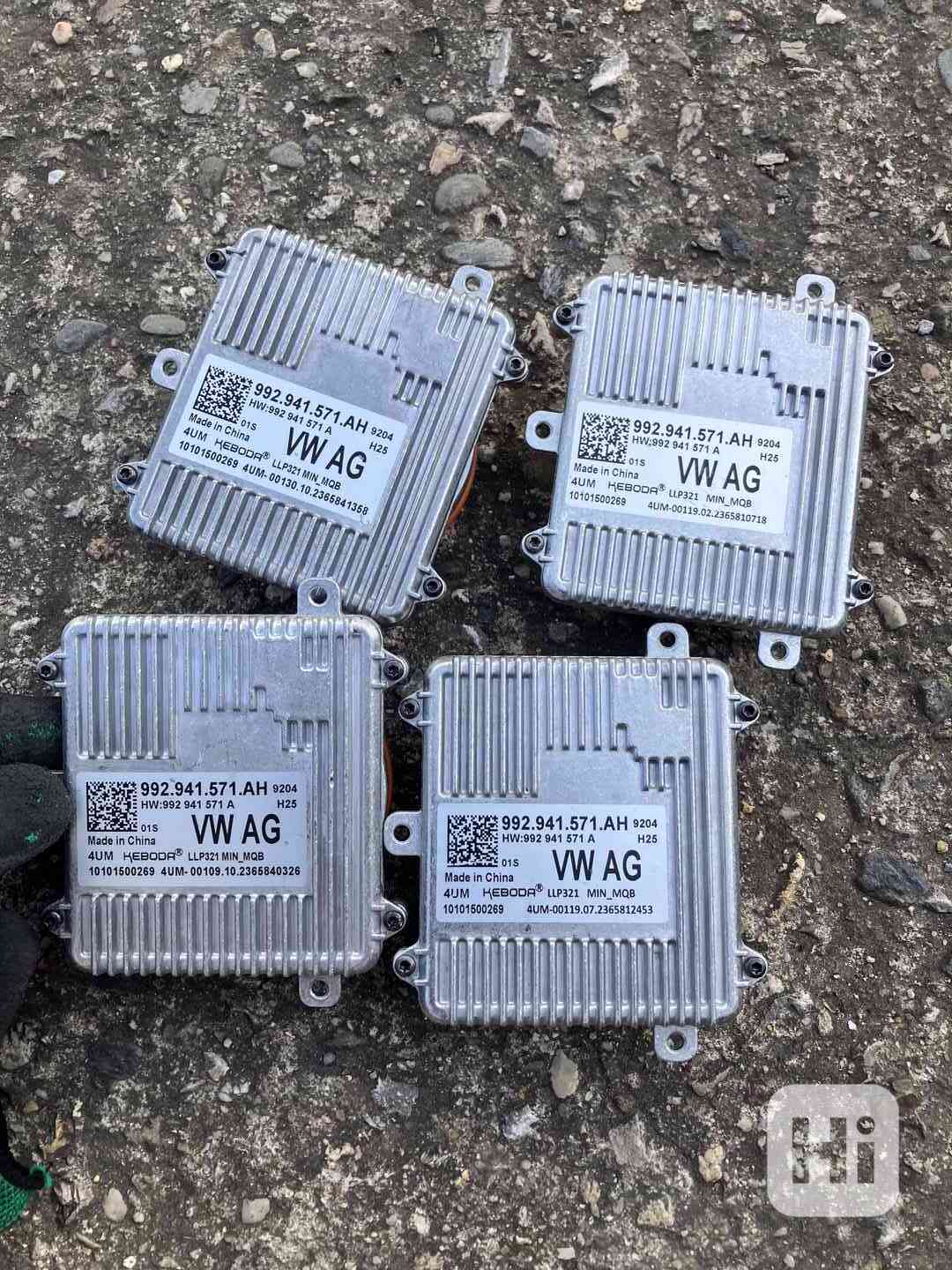 rididici jednotka LED svetlometu 992941571AH - foto 1