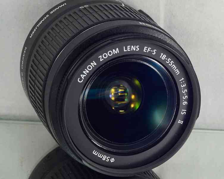 Canon EF -S 18-55mm f/3.5-5.6 IS II **2. generace - foto 1