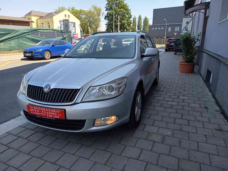 ŠKODA Octavia Combi 1,6TDI Ambition Plus ČR  - foto 27